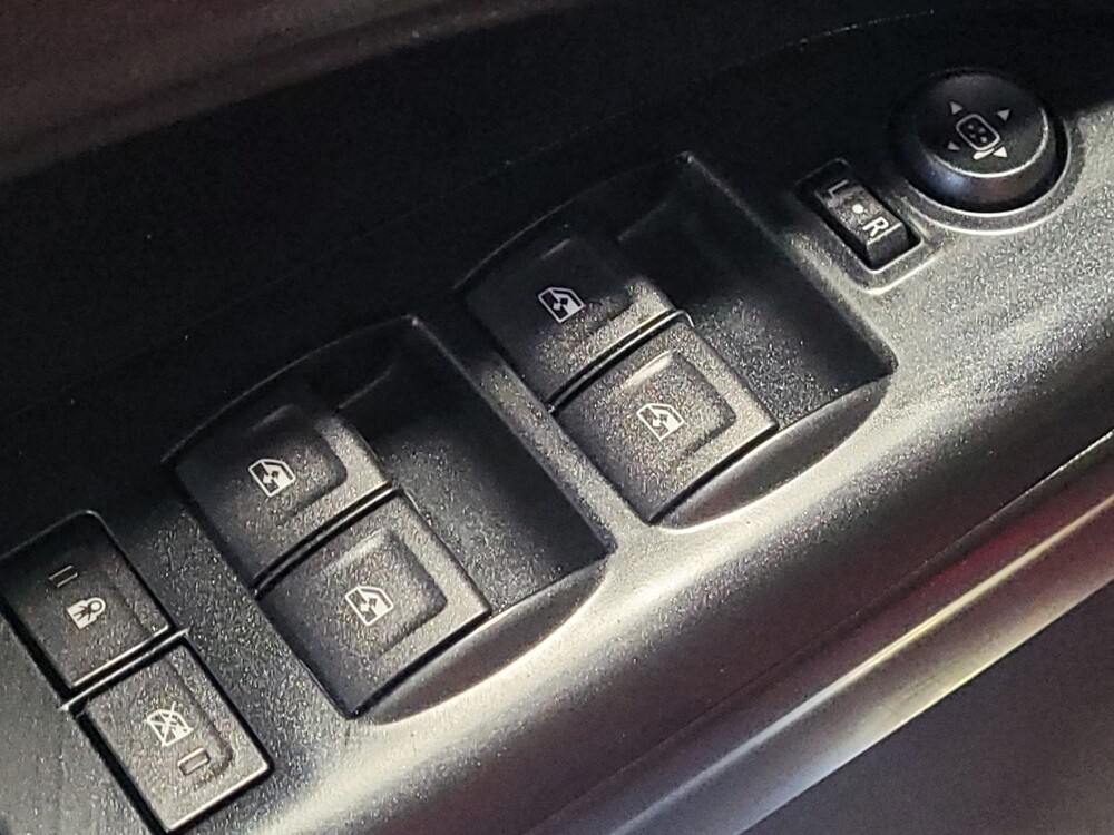 2015 GMC Canyon in Hialeah, FL 33014 - 18060759 27