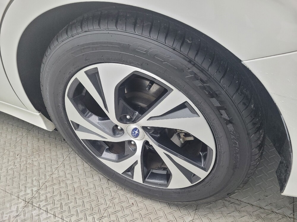 2022 Subaru Legacy in Houston, TX 77034 - 18060802 31