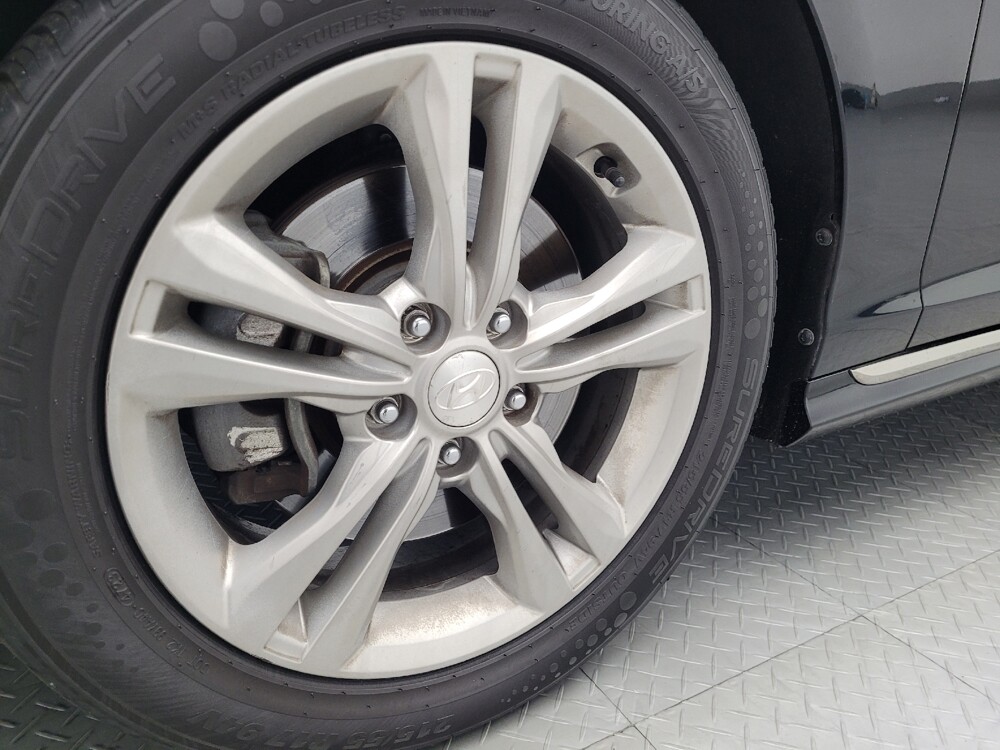 2018 Hyundai Sonata in Kissimmee, FL 34744 - 18060827 31