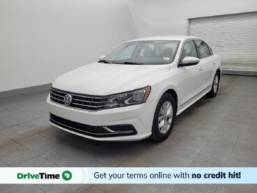 2017 Volkswagen Passat in Lakeland, FL 33815