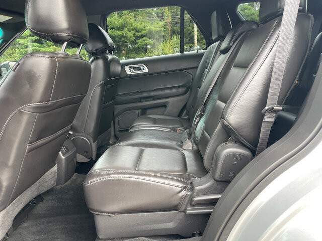 2014 Ford Explorer in Baltimore, MD 21225 - 18060886 30