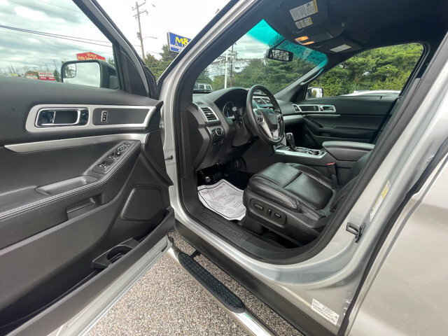 2014 Ford Explorer in Baltimore, MD 21225 - 18060886 36