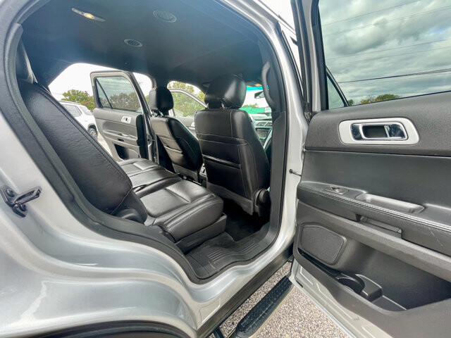 2014 Ford Explorer in Baltimore, MD 21225 - 18060886 21