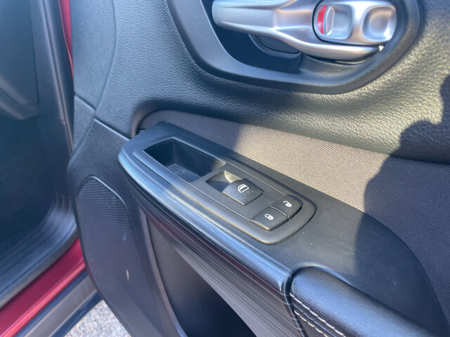 2016 Jeep Cherokee in Baltimore, MD 21225 - 18060891 22