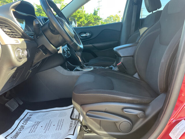 2016 Jeep Cherokee in Baltimore, MD 21225 - 18060891 31