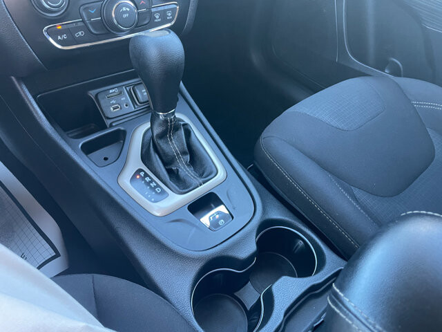 2016 Jeep Cherokee in Baltimore, MD 21225 - 18060891 41