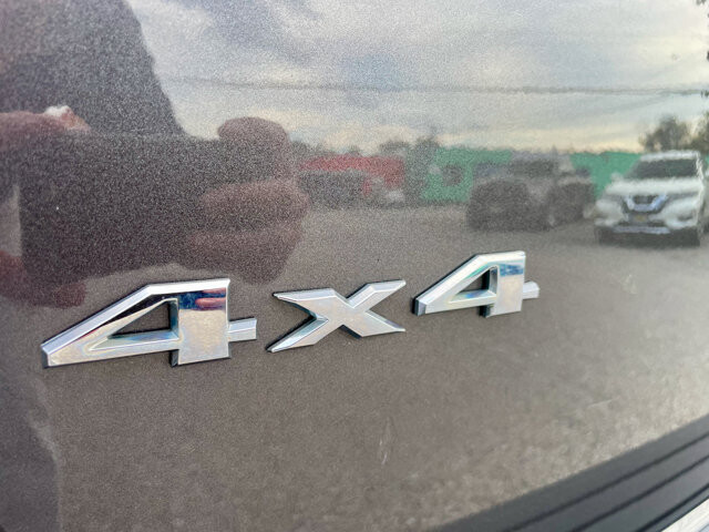 2017 Jeep Compass in Baltimore, MD 21225 - 18060893 11