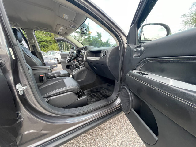 2017 Jeep Compass in Baltimore, MD 21225 - 18060893 20