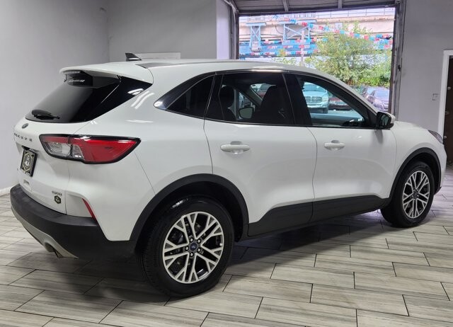 2022 Ford Escape in Cinnaminson, NJ 08077 - 18060894 4