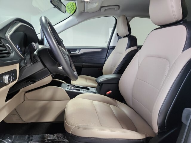 2022 Ford Escape in Cinnaminson, NJ 08077 - 18060894 10