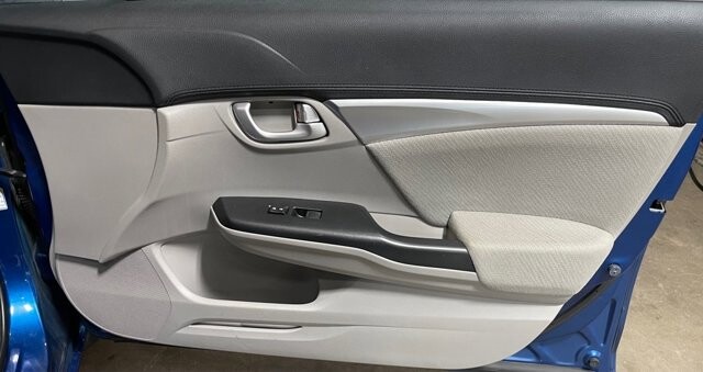 2013 Honda Civic in Conyers, GA 30094 - 18060902 16