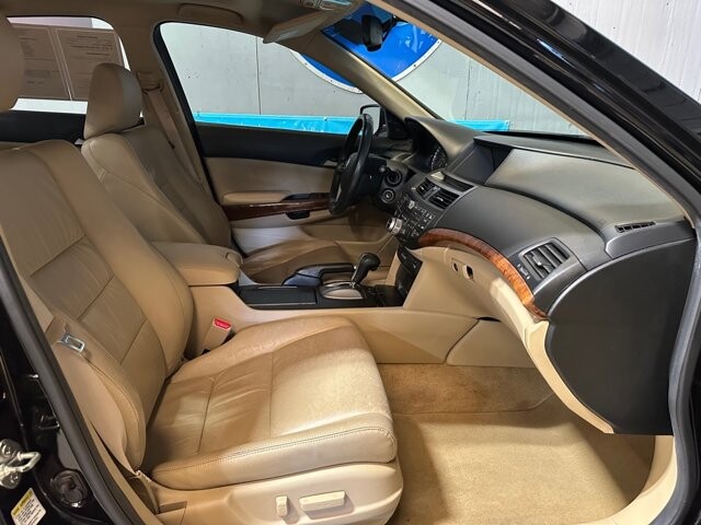 2012 Honda Accord in Conyers, GA 30094 - 18060904 17