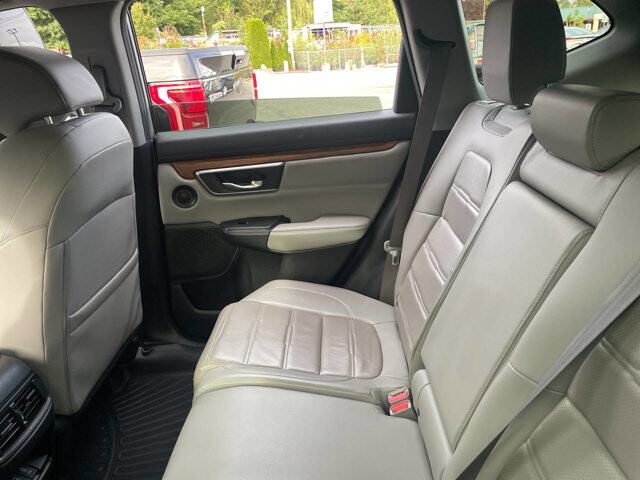 2017 Honda CR-V in Mount Vernon, WA 98273 - 18060908 5