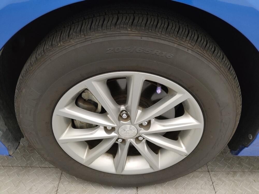 2018 Hyundai Sonata in Charlotte, NC 28273 - 18060999 31