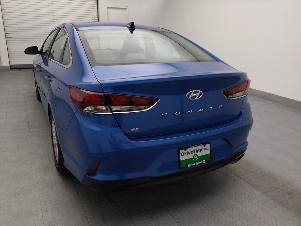 2018 Hyundai Sonata in Charlotte, NC 28273 - 18060999 6