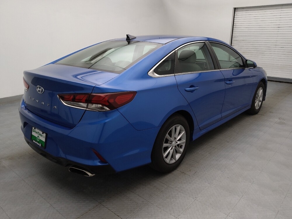 2018 Hyundai Sonata in Charlotte, NC 28273 - 18060999 9