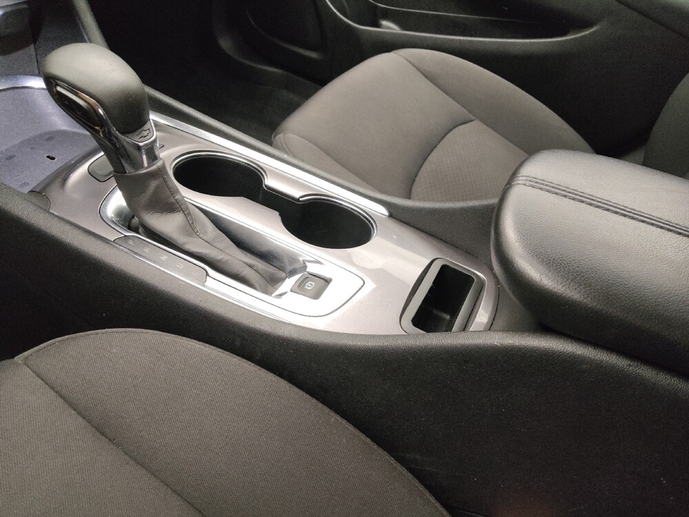 2022 Chevrolet Malibu in Denver, CO 80012 - 18061005 26