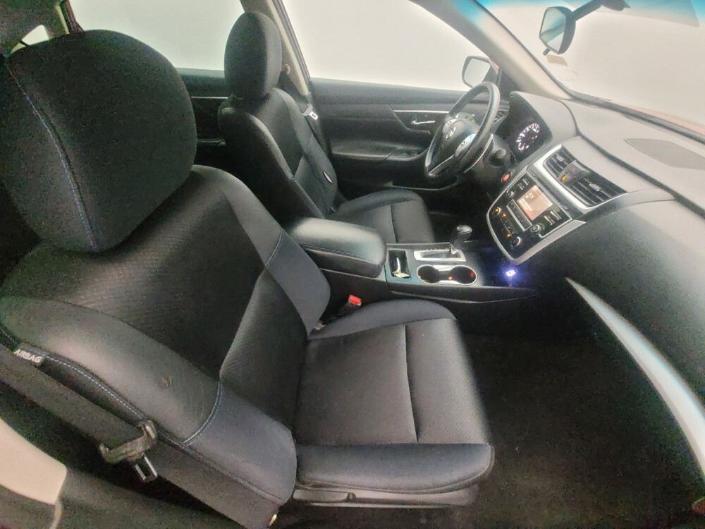 2016 Nissan Altima in Houston, TX 77060 - 18061029 21