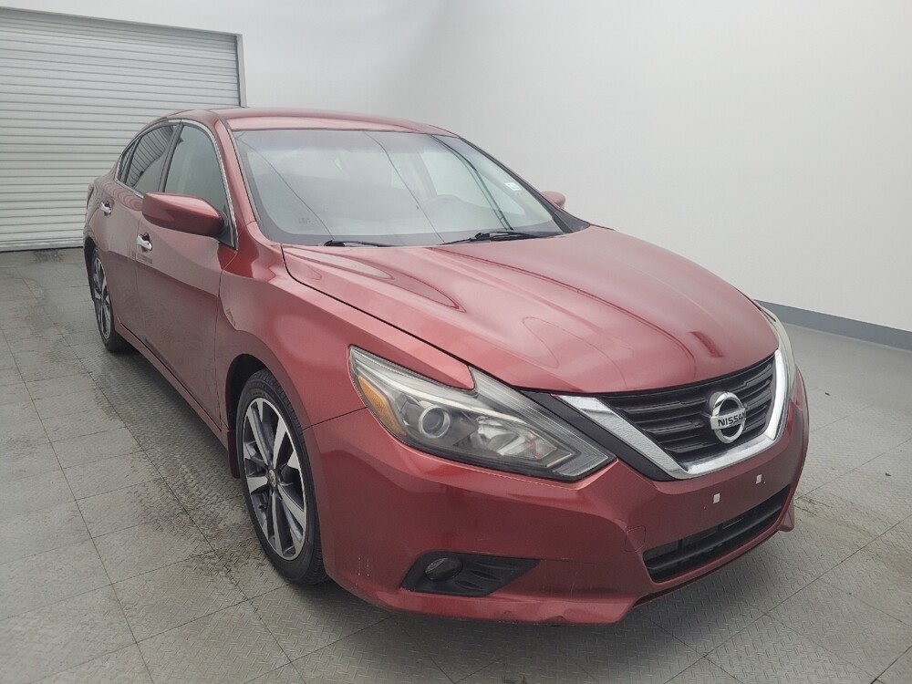 2016 Nissan Altima in Houston, TX 77060 - 18061029 13