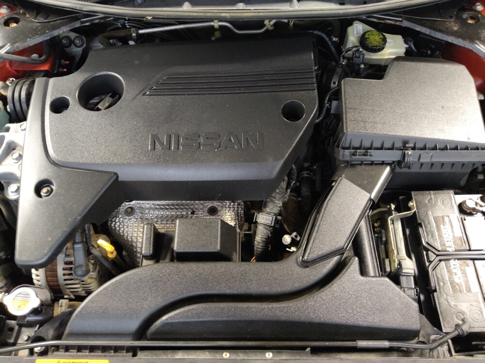 2016 Nissan Altima in Houston, TX 77060 - 18061029 30