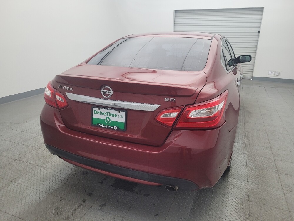 2016 Nissan Altima in Houston, TX 77060 - 18061029 7
