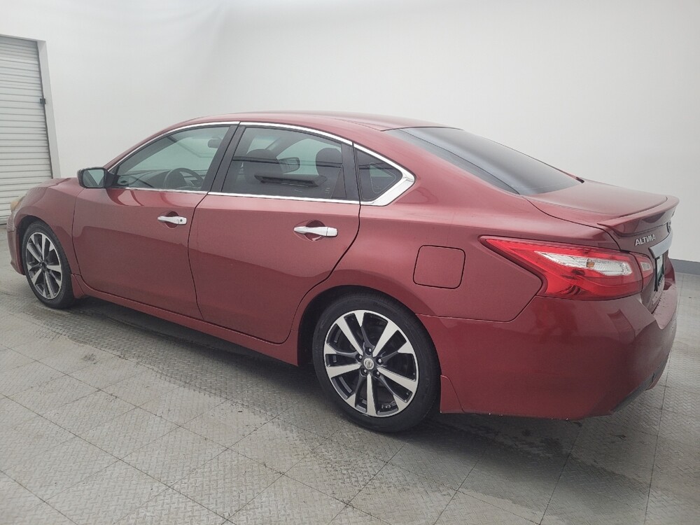 2016 Nissan Altima in Houston, TX 77060 - 18061029 3