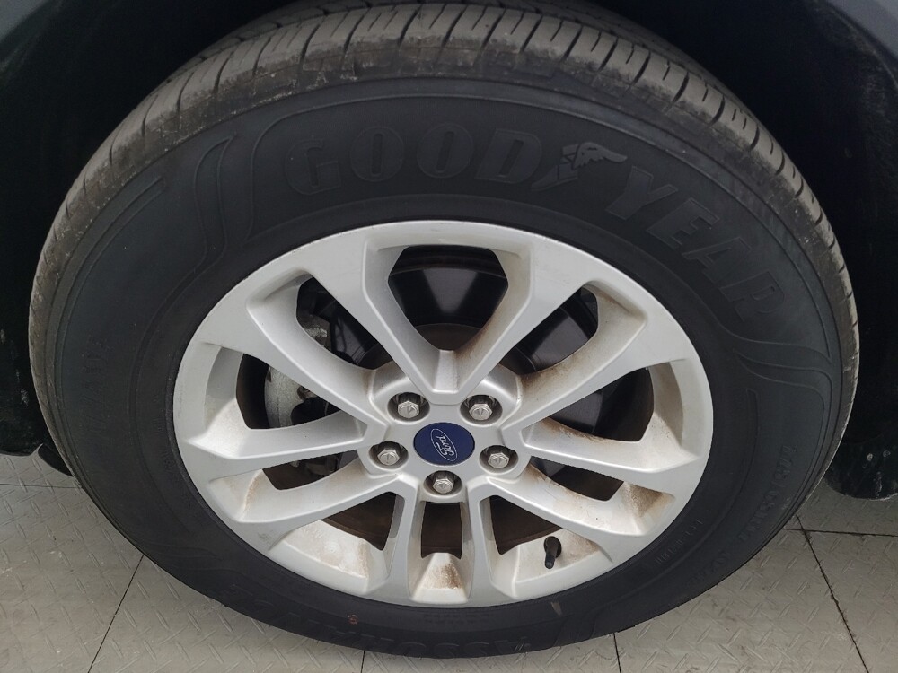 2020 Ford Escape in Tampa, FL 33619 - 18061033 31