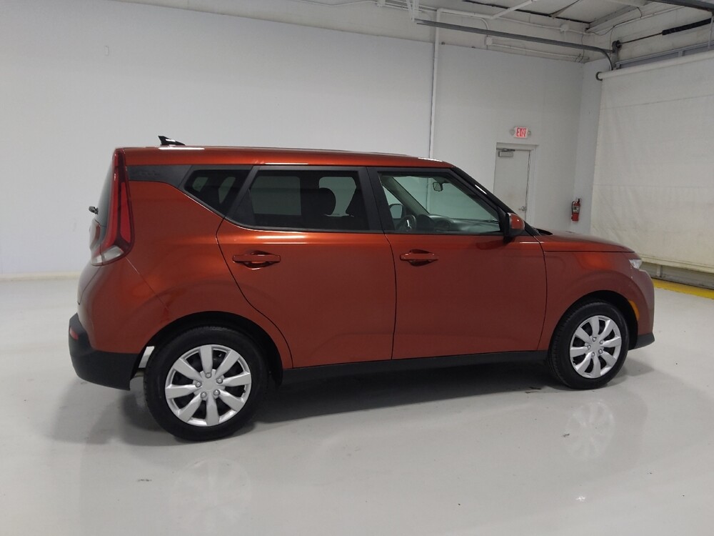 2020 Kia Soul in Columbus, OH 43231 - 18061037 10
