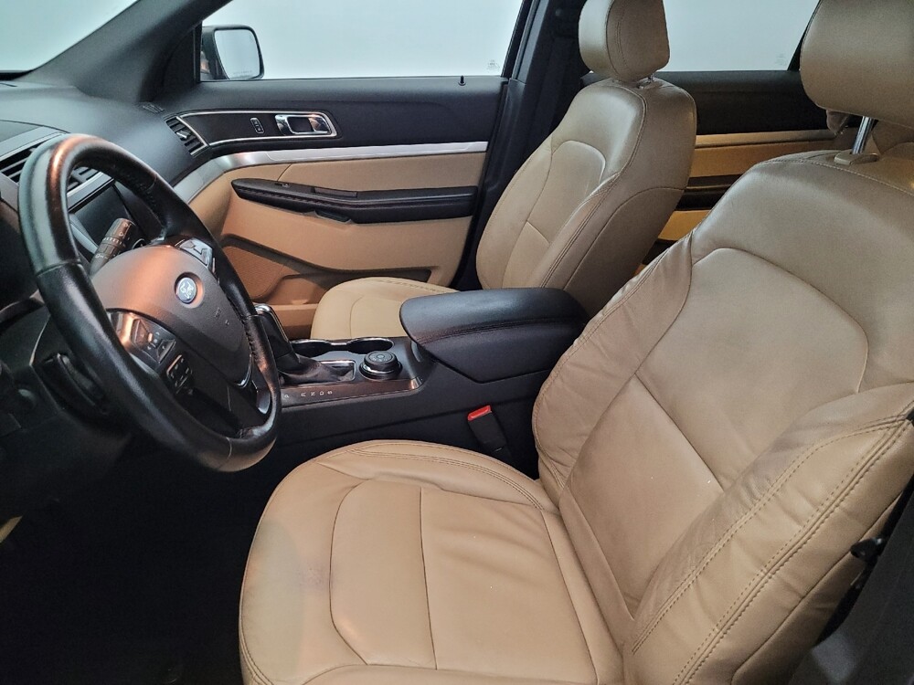 2017 Ford Explorer in Pittsburgh, PA 15236 - 18061049 17