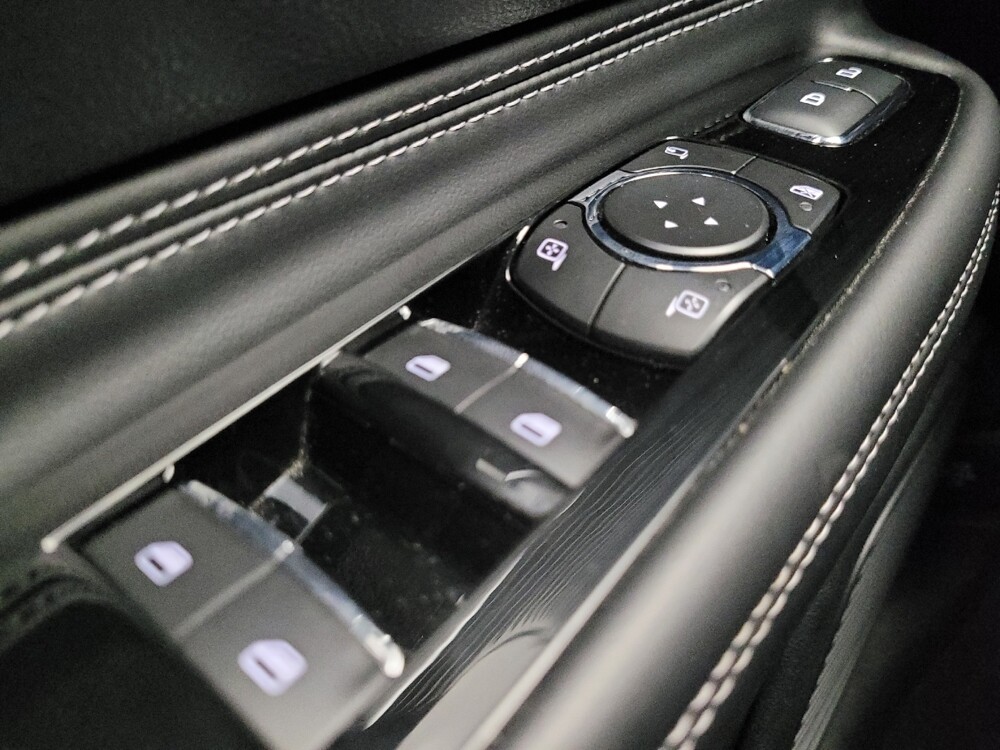 2022 Lincoln Corsair in Grand Rapids, MI 49508 - 18061083 27