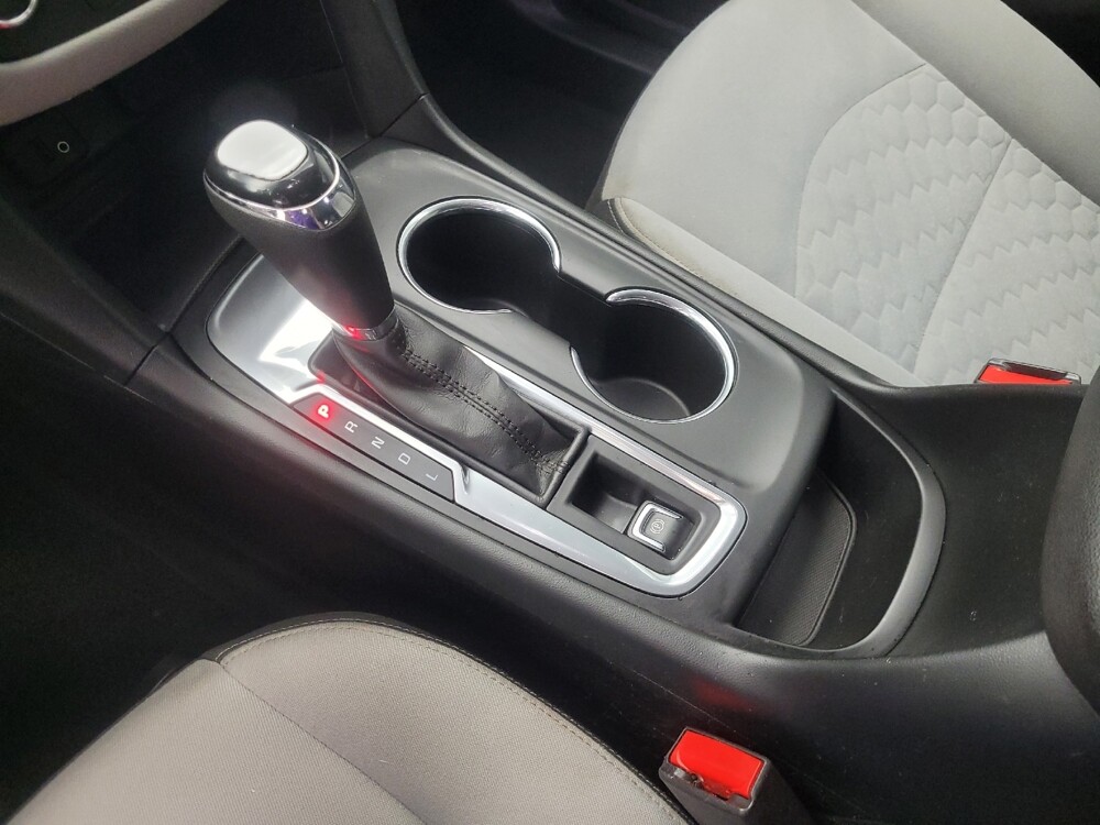 2018 Chevrolet Equinox in Highland, IN 46322 - 18061085 26