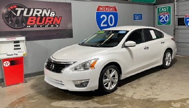 2013 Nissan Altima in Conyers, GA 30094