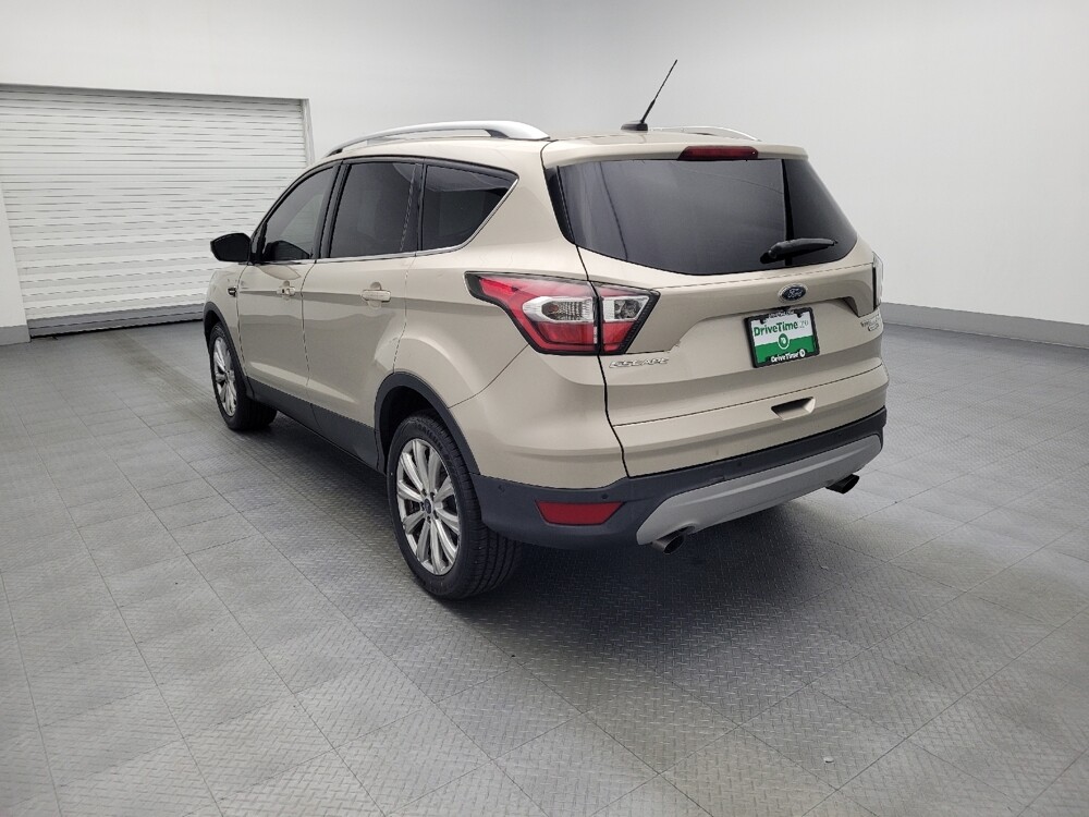 2017 Ford Escape in Jacksonville, FL 32225 - 18061176 5
