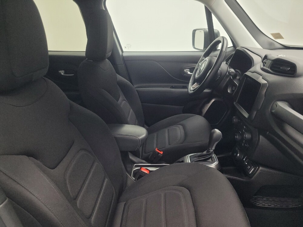 2022 Jeep Renegade in Indianapolis, IN 46219 - 18061196 21