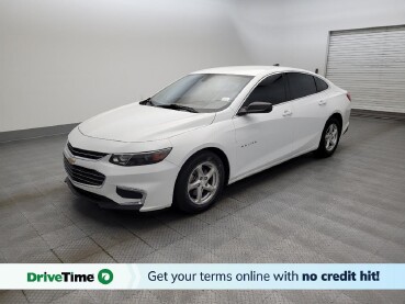 2017 Chevrolet Malibu in Glendale, AZ 85301