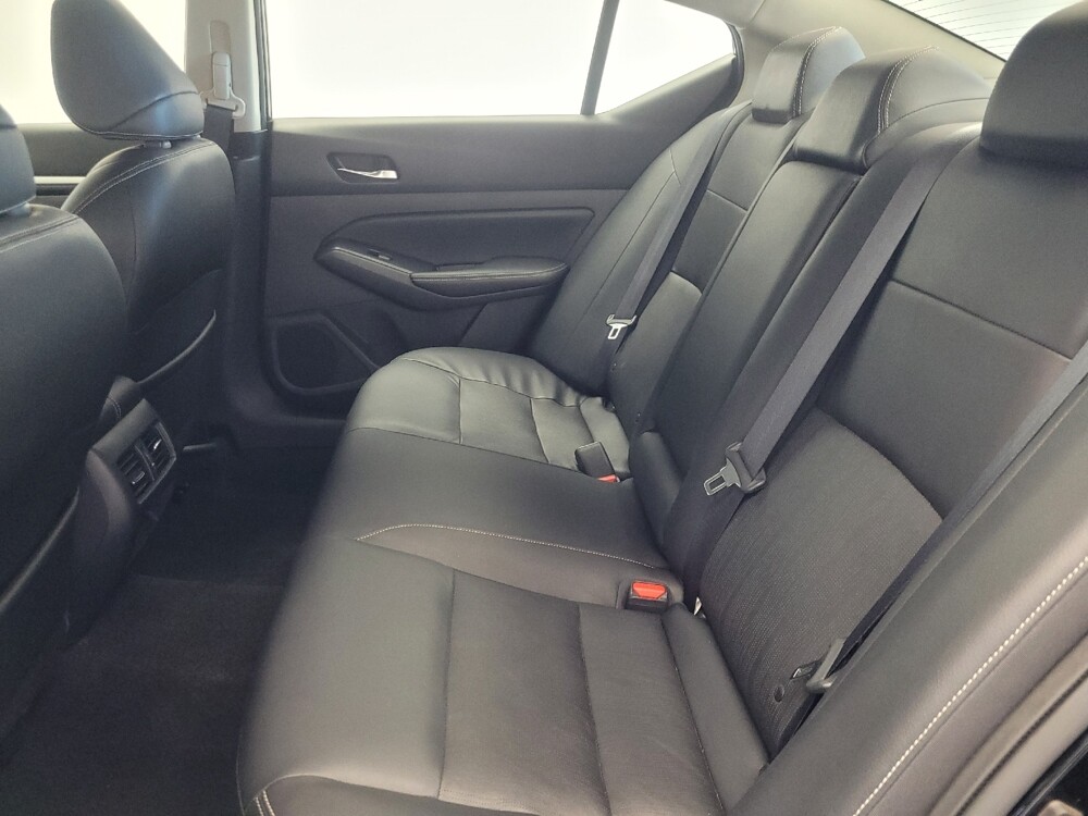 2019 Nissan Altima in Highland, IN 46322 - 18061220 18