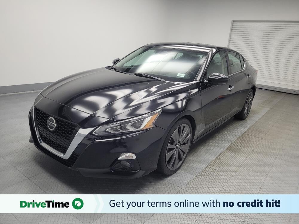 2019 Nissan Altima in Highland, IN 46322 - 18061220