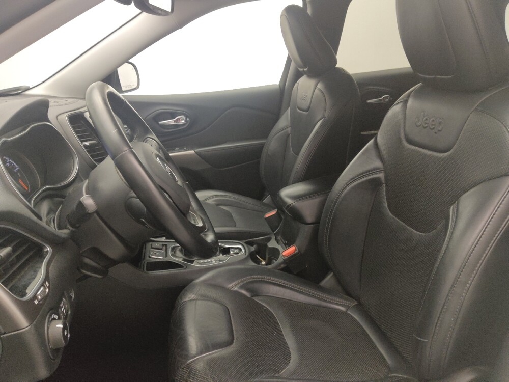 2019 Jeep Cherokee in Savannah, GA 31419 - 18061262 17