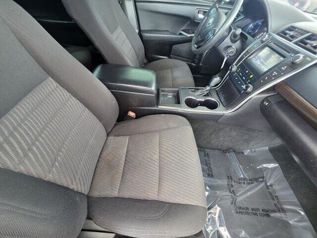 2017 Toyota Camry in Mesa, AZ 85212 - 18061327 29