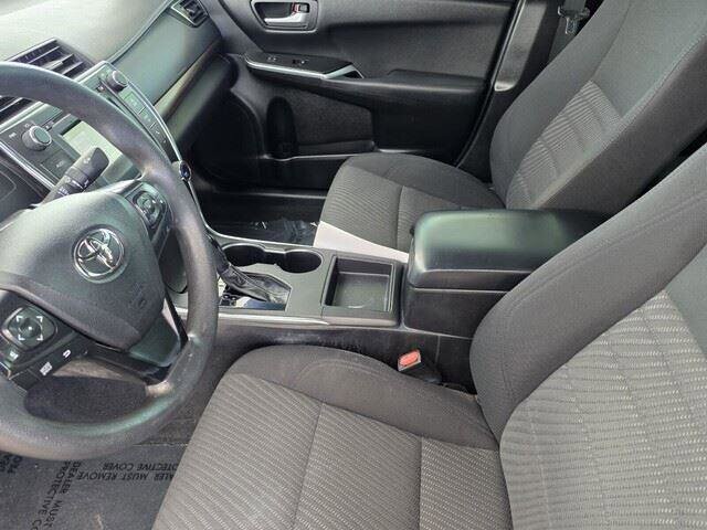 2017 Toyota Camry in Mesa, AZ 85212 - 18061327 45