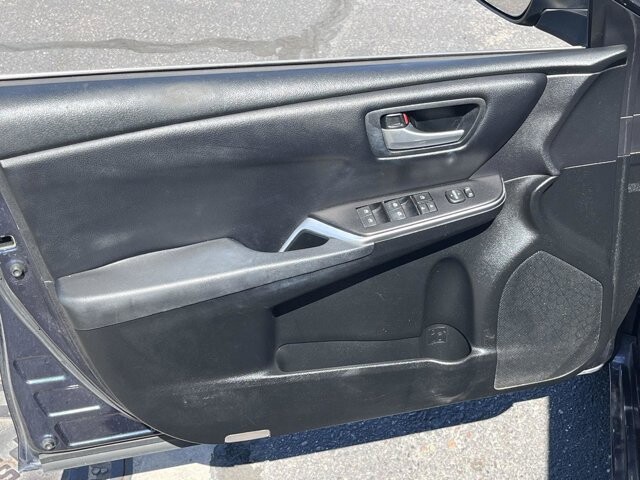 2017 Toyota Camry in Mesa, AZ 85212 - 18061327 106