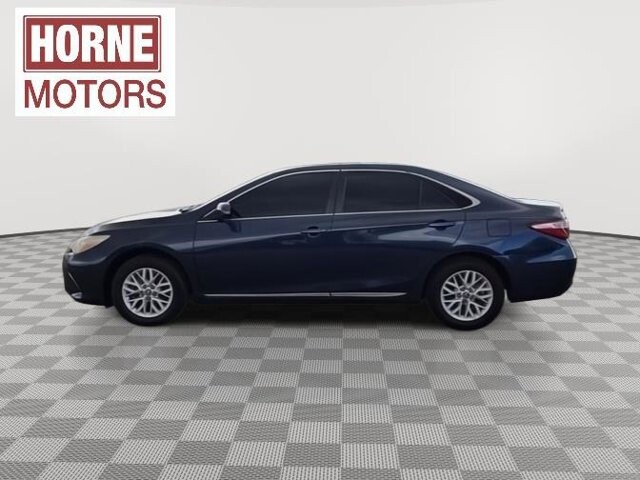 2017 Toyota Camry in Mesa, AZ 85212 - 18061327 4
