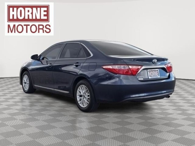2017 Toyota Camry in Mesa, AZ 85212 - 18061327 5