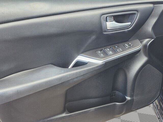2017 Toyota Camry in Mesa, AZ 85212 - 18061327 12