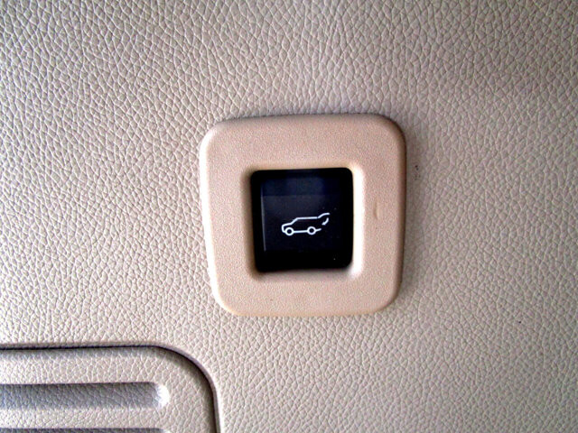 2016 Lincoln Navigator L in Tampa, FL 33604-6914 - 18061331 31