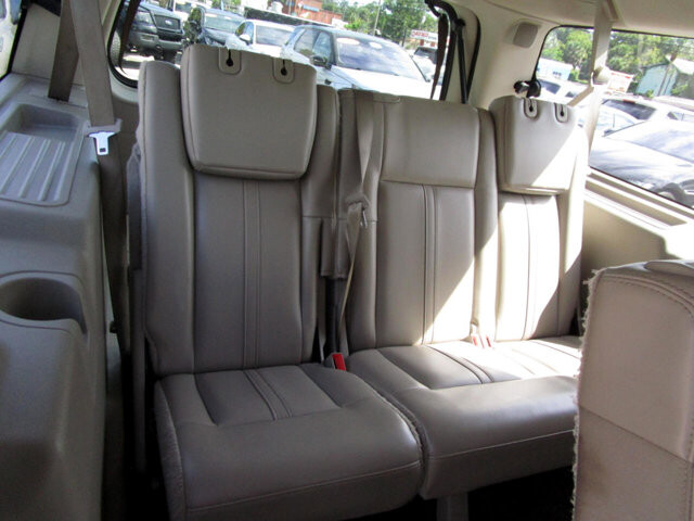 2016 Lincoln Navigator L in Tampa, FL 33604-6914 - 18061331 10