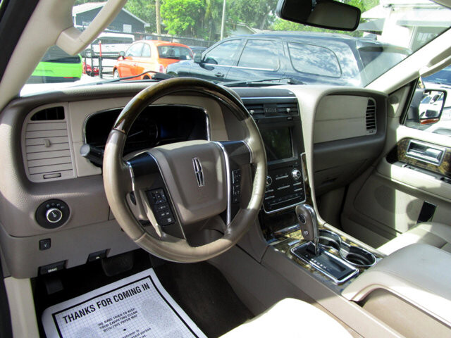2016 Lincoln Navigator L in Tampa, FL 33604-6914 - 18061331 16