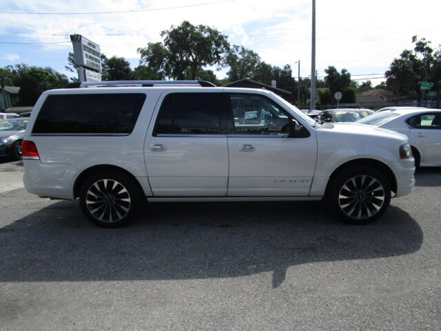 2016 Lincoln Navigator L in Tampa, FL 33604-6914 - 18061331 33