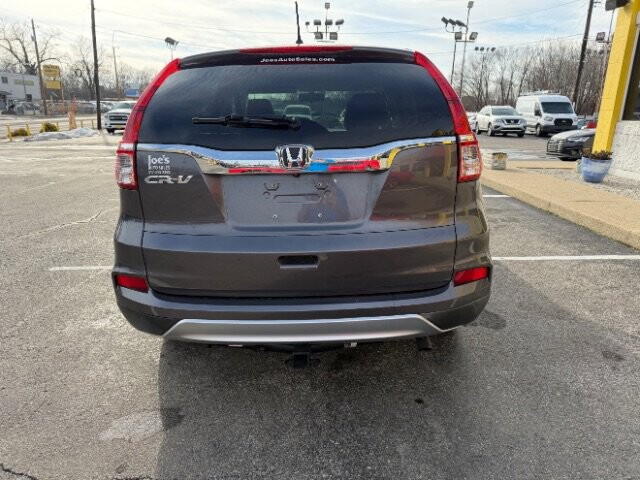 2015 Honda CR-V in Indianapolis, IN 46222-4002 - 18061333 4