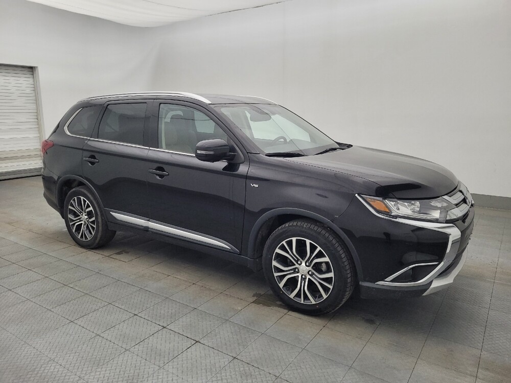 2018 Mitsubishi Outlander in Tampa, FL 33619 - 18061336 11